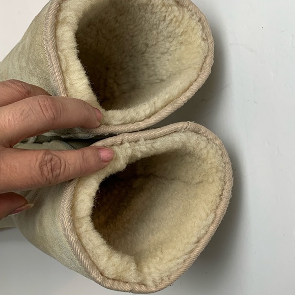 UGG Classic Tall Boots. - Picture 5 of 12